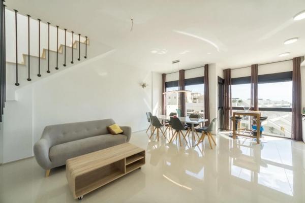 Piso en venta en Barrio Lomas de Cabo Roig-Los Dolses, Orihuela thumbnail 2