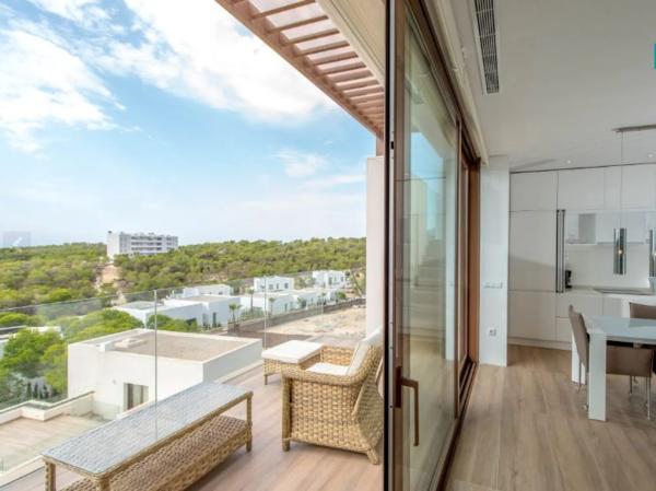 Ático en venta en Barrio Las Colinas Golf, Orihuela thumbnail 1