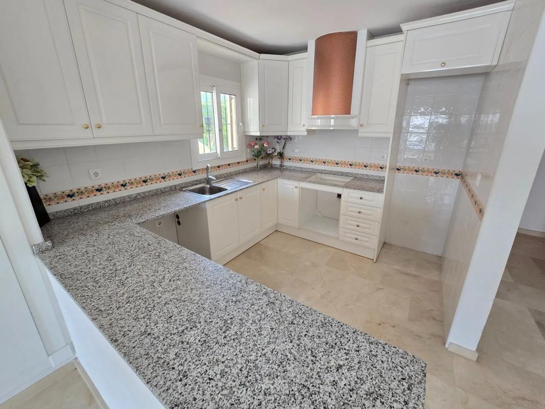 Venta de piso en Calle Victoria s/n, Orihuela
 photo 3