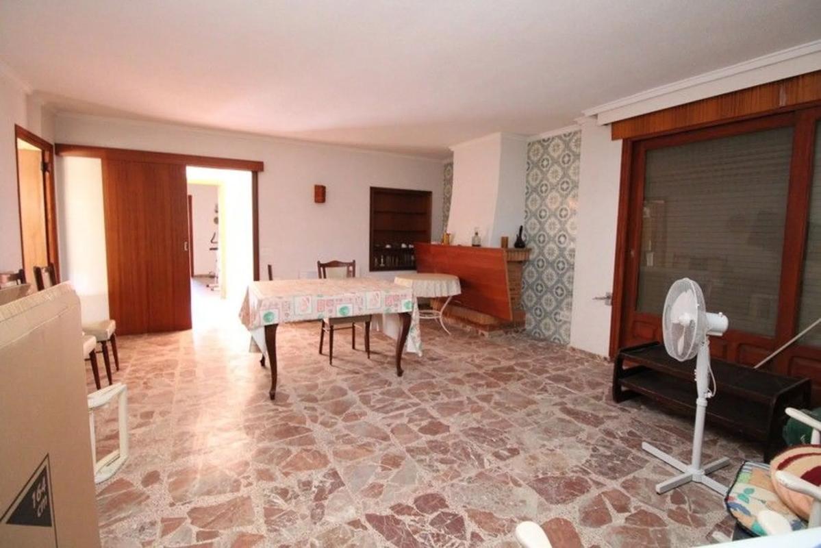 Sale of independent chalet in Barrio La Zenia, Orihuela
 photo 2
