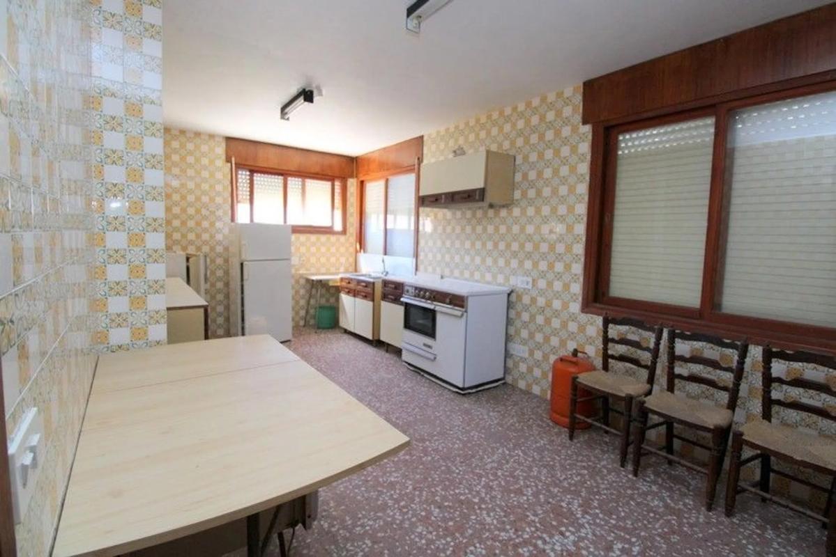 Sale of independent chalet in Barrio La Zenia, Orihuela
 photo 4