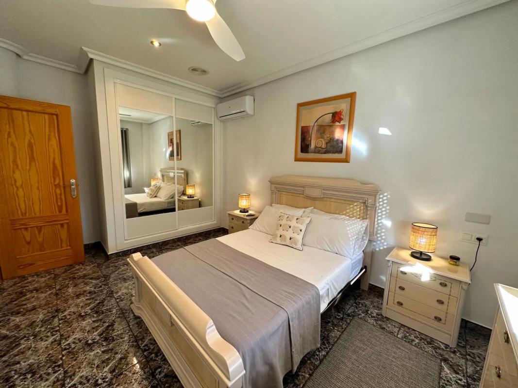 Sale of independent chalet in Calle Benferri s/n, Algorfa
photo 3