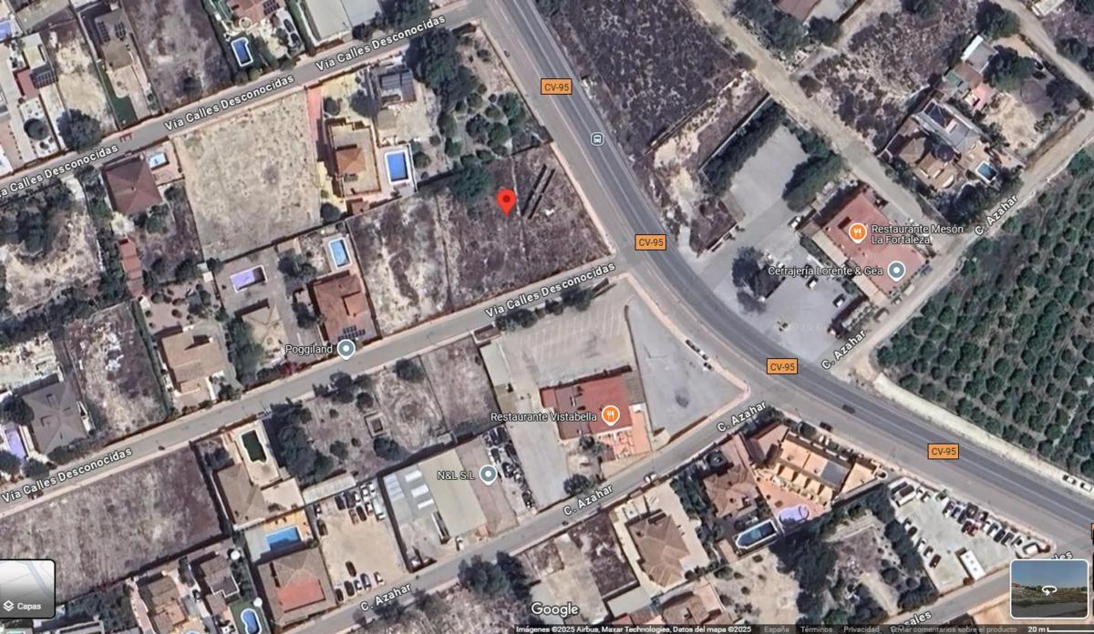 Terreno en venta en Jacarilla, Alicante photo 2