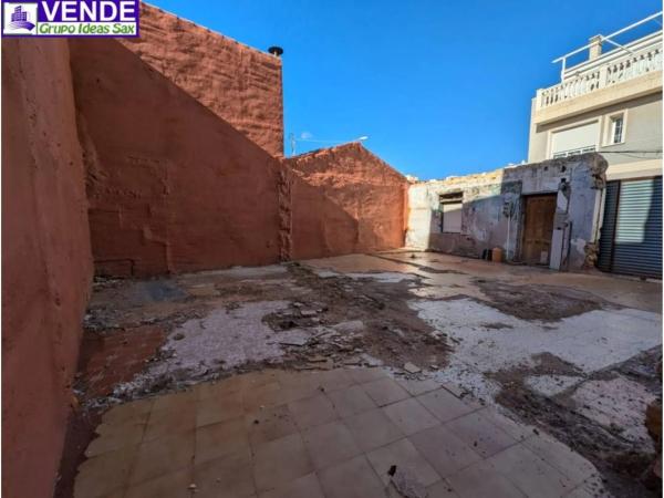 Terreno en calle Alicante photo 3