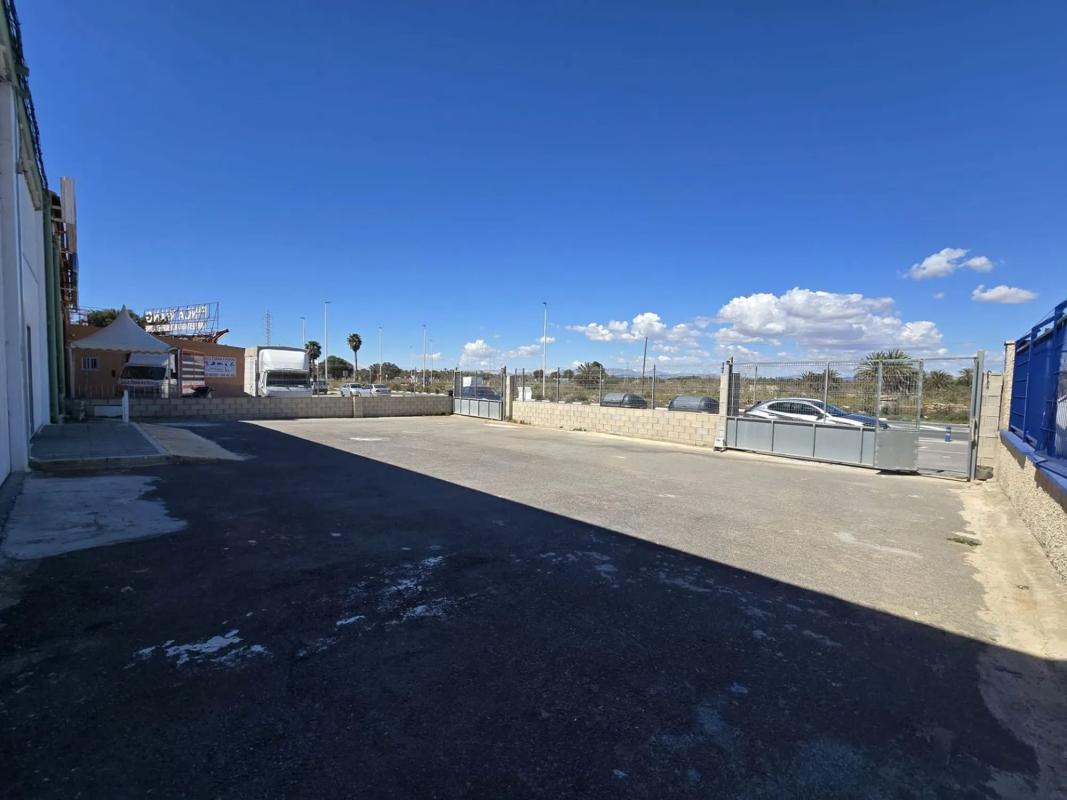 Land for sale in Santa Pola, Alicante photo 4