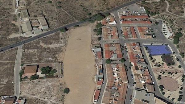 Terreno en calle de la Samaritana photo 4