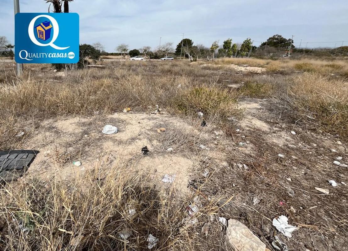 Terreno en venta en Mutxamel, Alicante photo 1