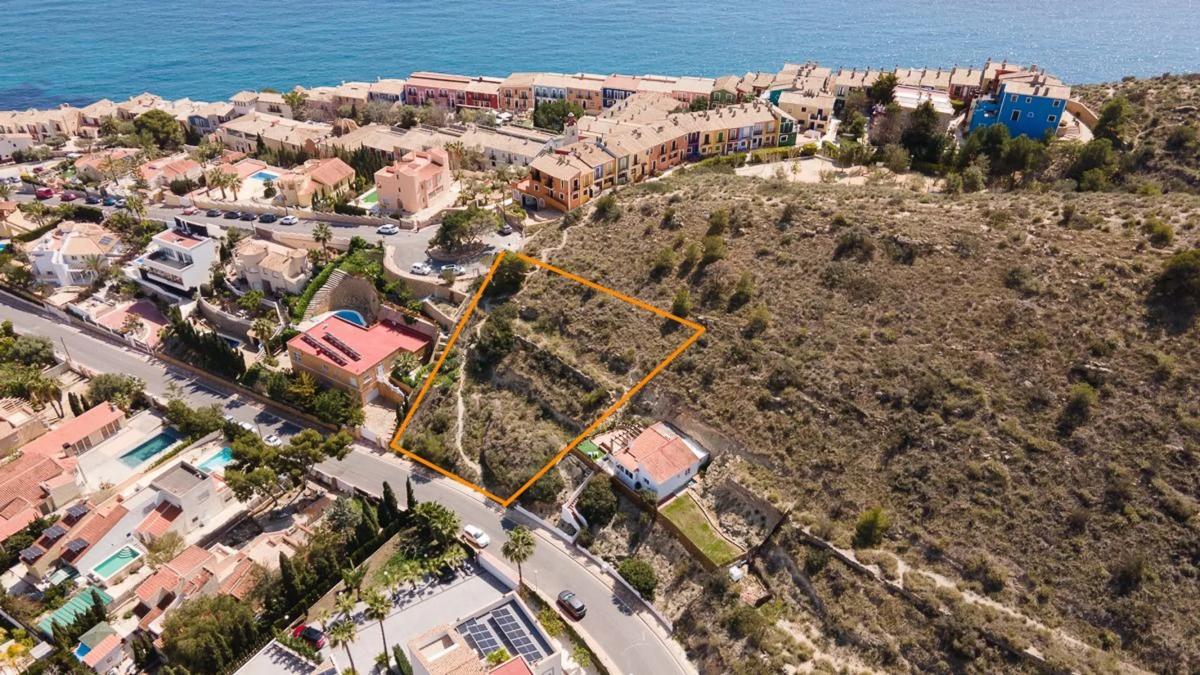 Terreno en venta en El Campello, Alicante photo 2