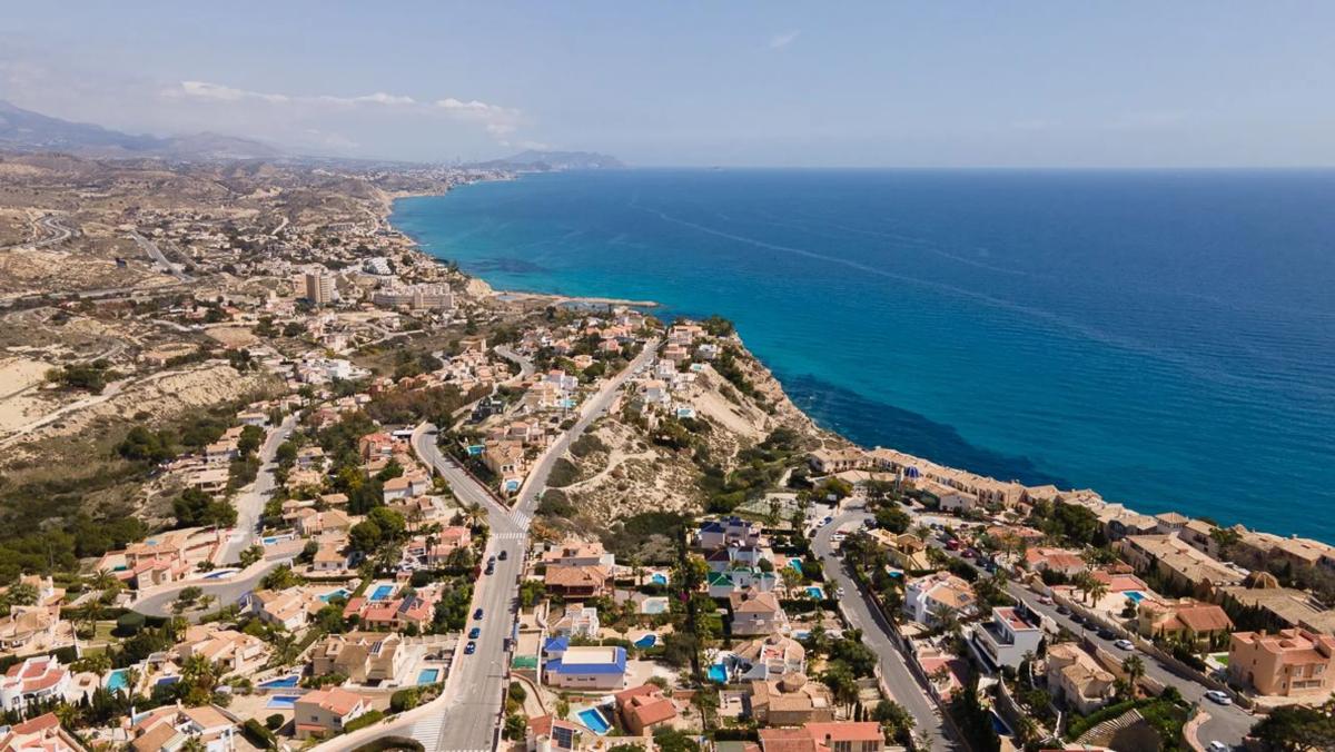 Terreno en venta en El Campello, Alicante photo 3