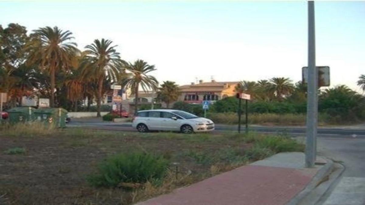 Land for sale in Denia, Alicante photo 1