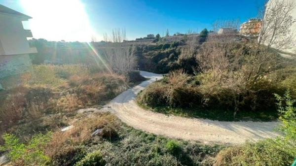 Terreno en calle de Santa Anna photo 1