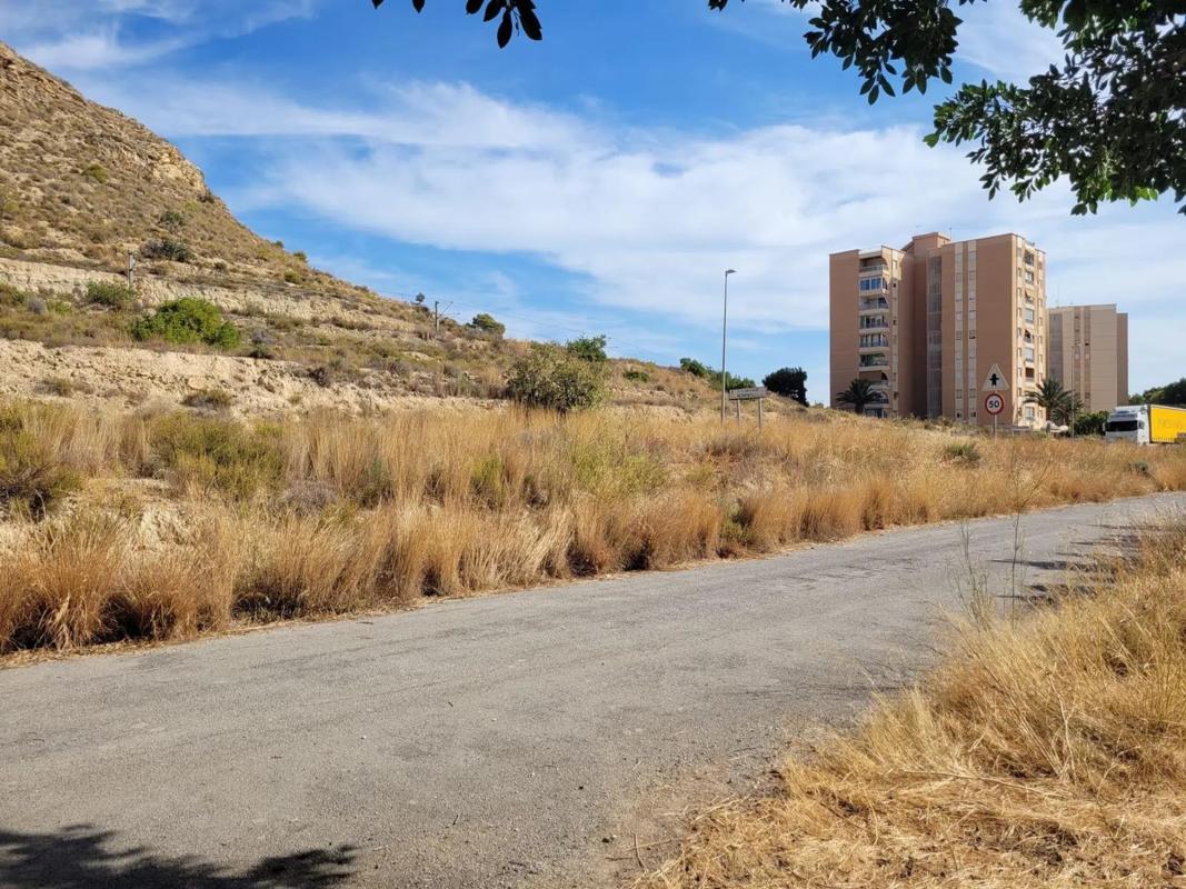 Działka na sprzedaż w La Villajoyosa / Vila Joiosa, Alicante photo 5
