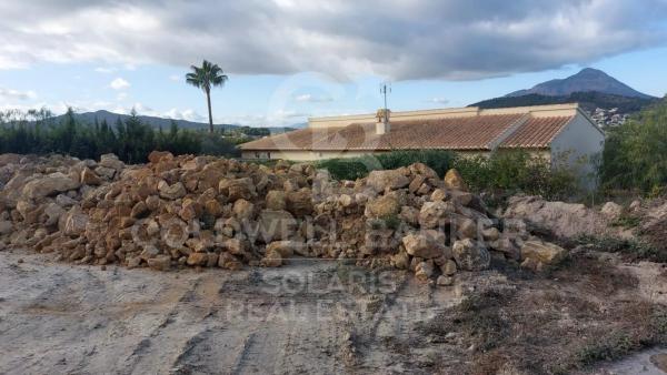 Terreno en calle Rosa Bonheur thumbnail 2