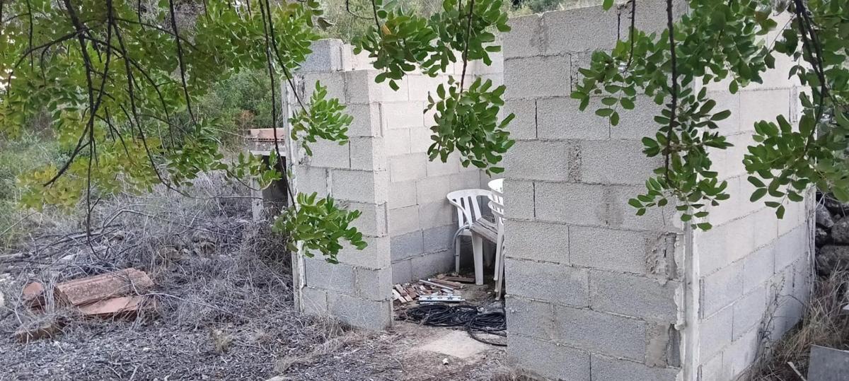 Terreno en venta en Beniarda, Alicante photo 4
