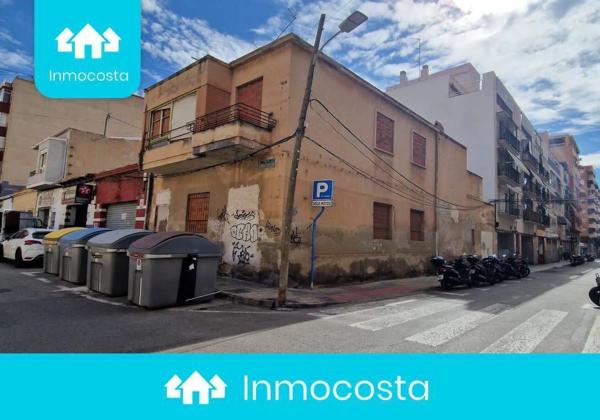 Terreno en calle Canónigo Genestar photo 1