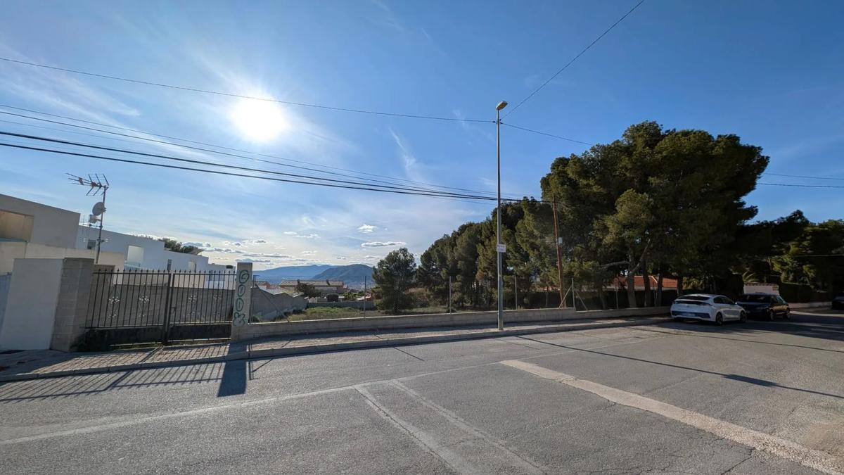 Terreno en venta en Petrer, Alicante photo 4