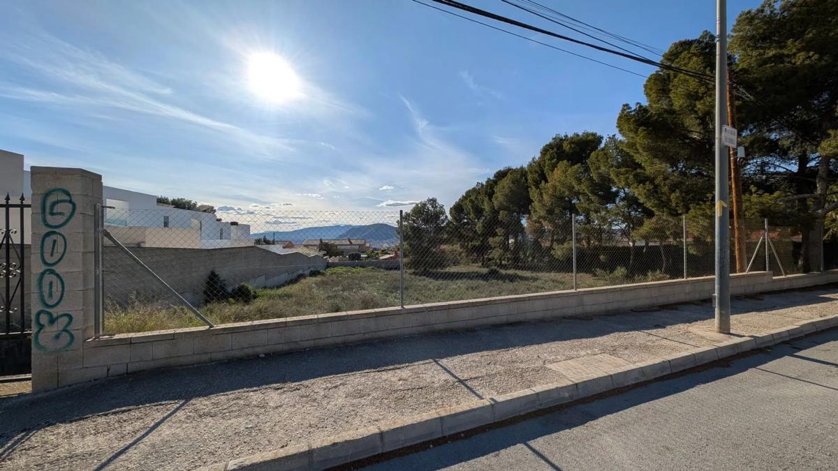 Terreno en venta en Petrer, Alicante photo 5