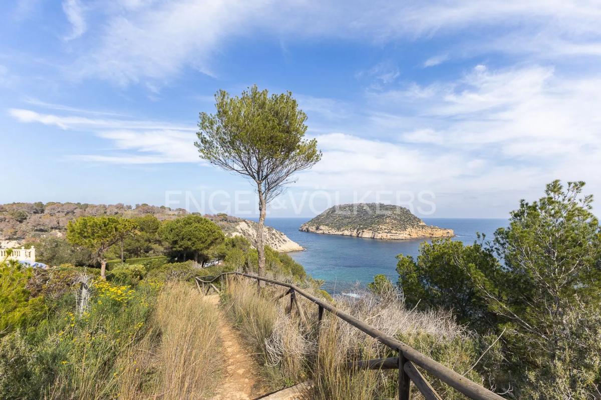 Działka na sprzedaż w Jávea/Xàbia, Alicante photo 3