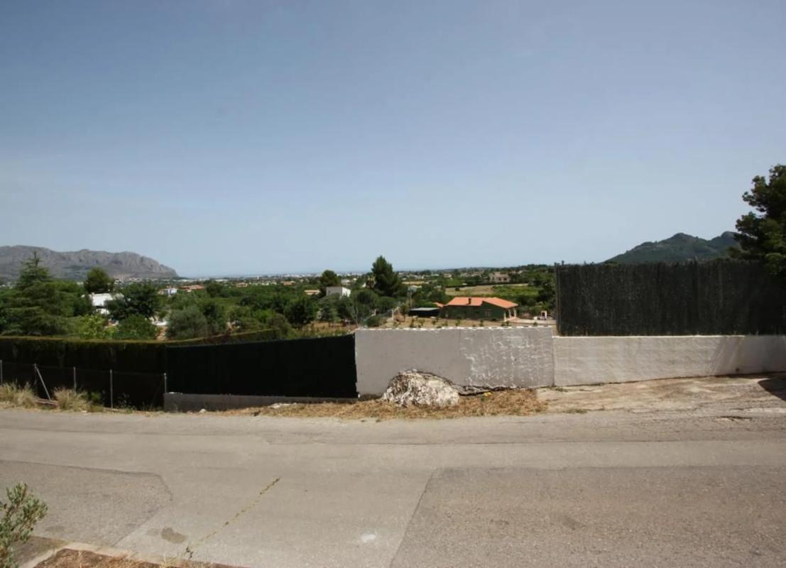 Terreno en venta en Pedreguer, Alicante photo 2