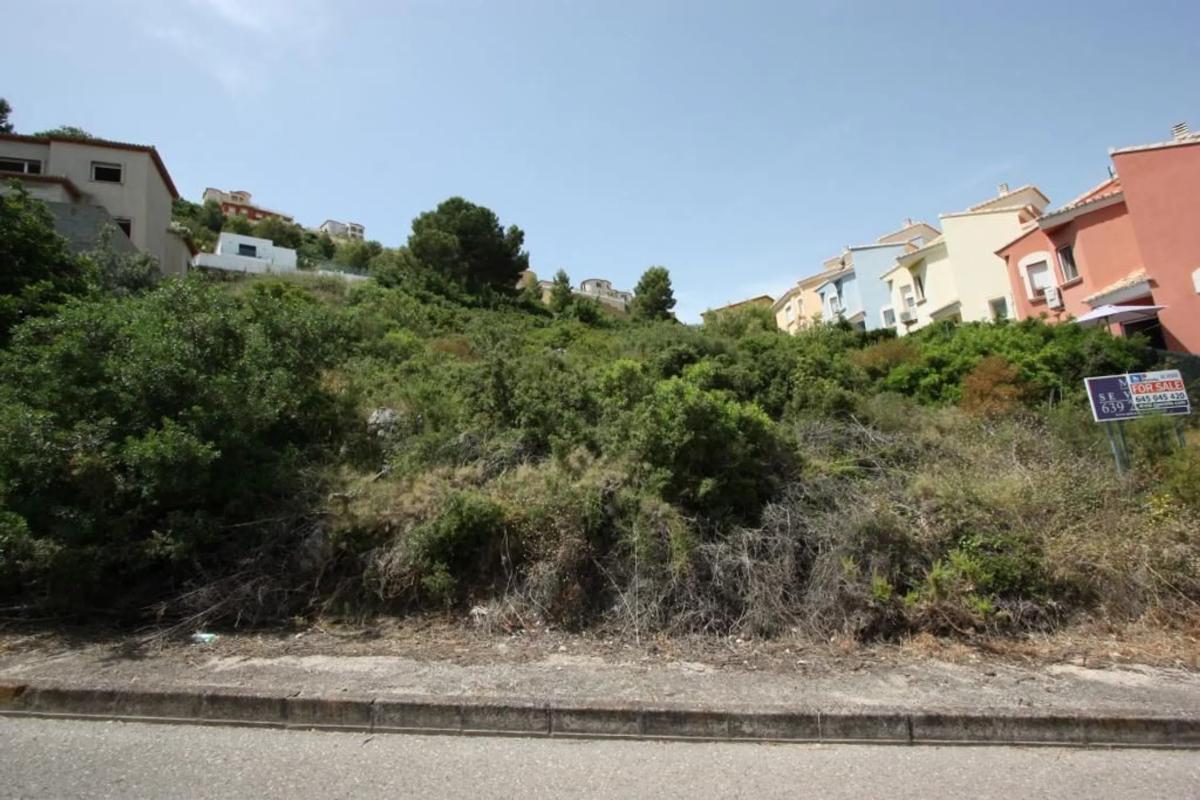 Terreno en venta en Pedreguer, Alicante photo 3
