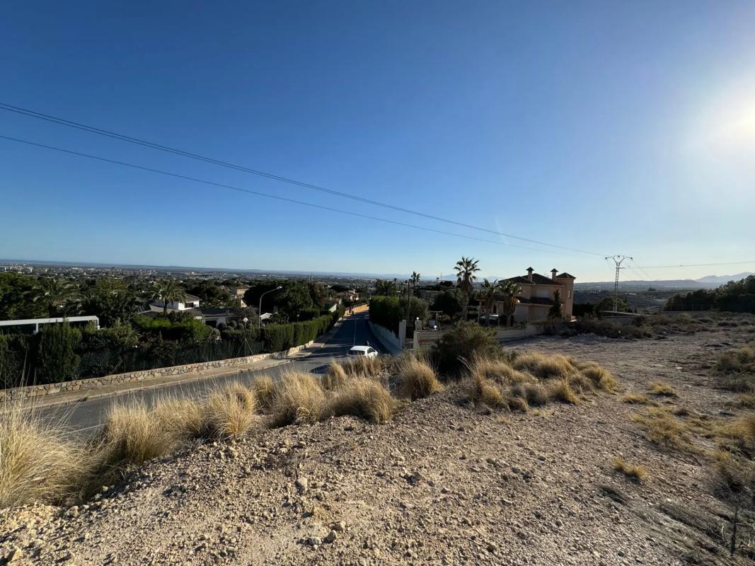 Terreno en venta en Elche / Elx, Alicante photo 3