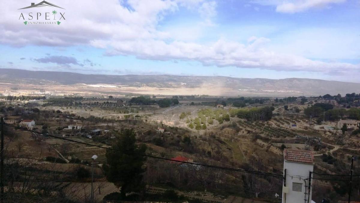 Terreno en venta en Biar, Alicante photo 4