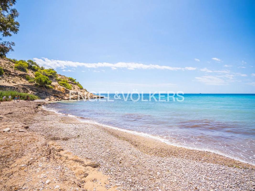 Land for sale in La Villajoyosa / Vila Joiosa, Alicante photo 4