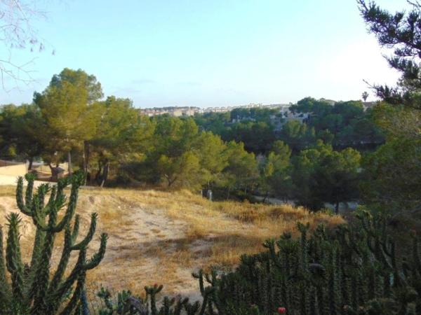 Terreno en calle Albaricoquero s/n thumbnail 2