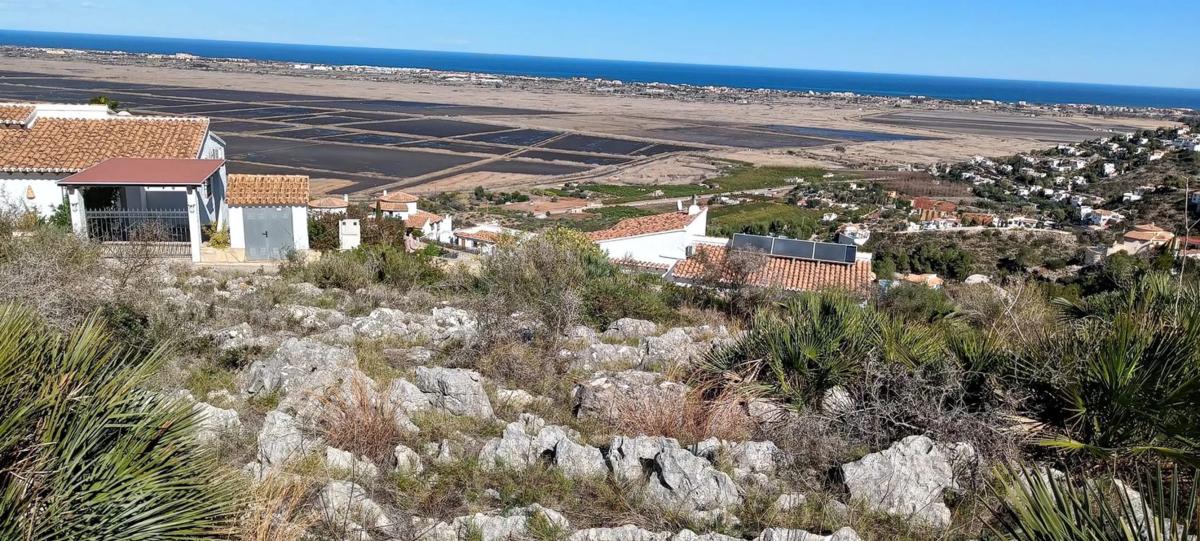 Terreno en venta en Pego, Alicante photo 1