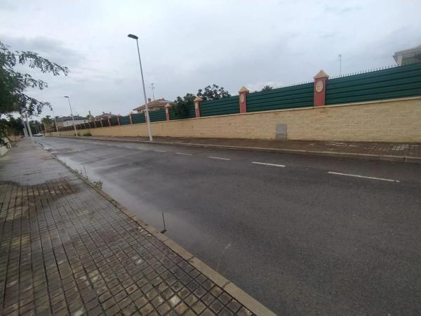 Terreno en Barrio Portes Encarnades-Torreta-Portalada thumbnail 1