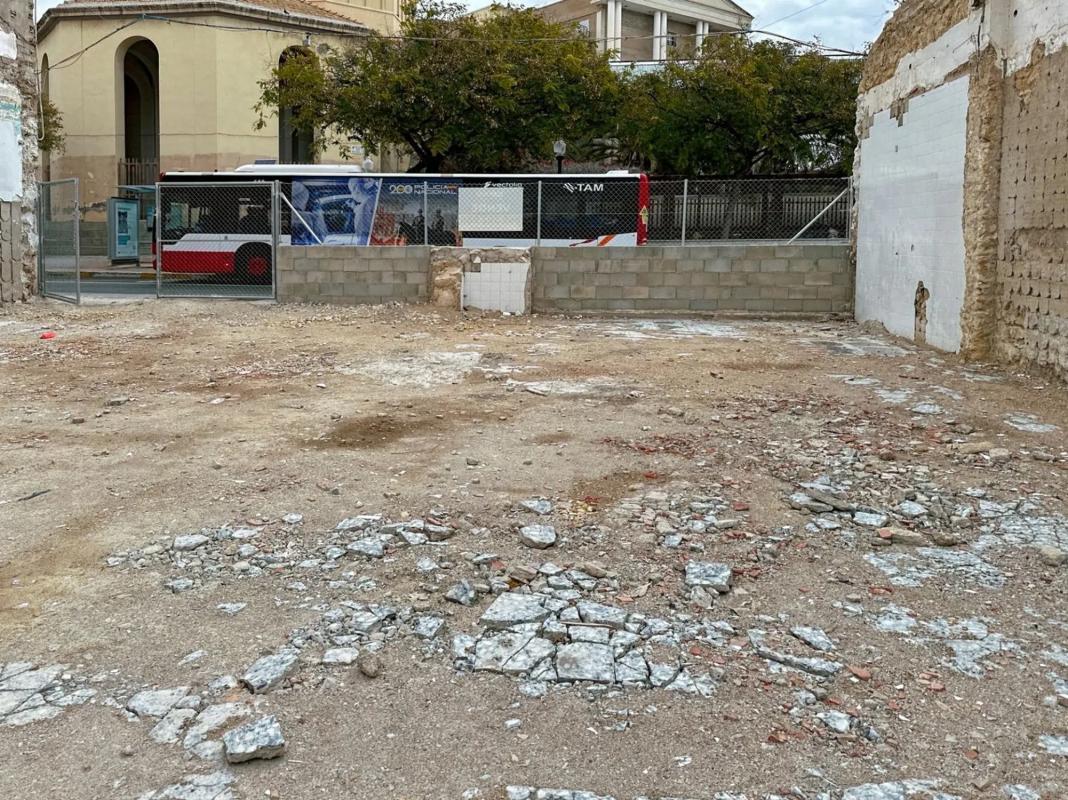 Terreno en venta en Alicante / Alacant, Alicante photo 4