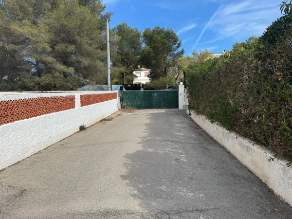 Terreno en calle de Roncadell s/n photo 3