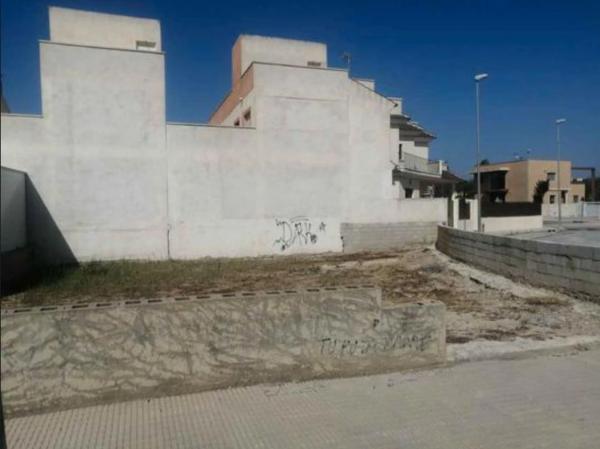 Terreno en calle Conde de Zavella, 24 photo 1