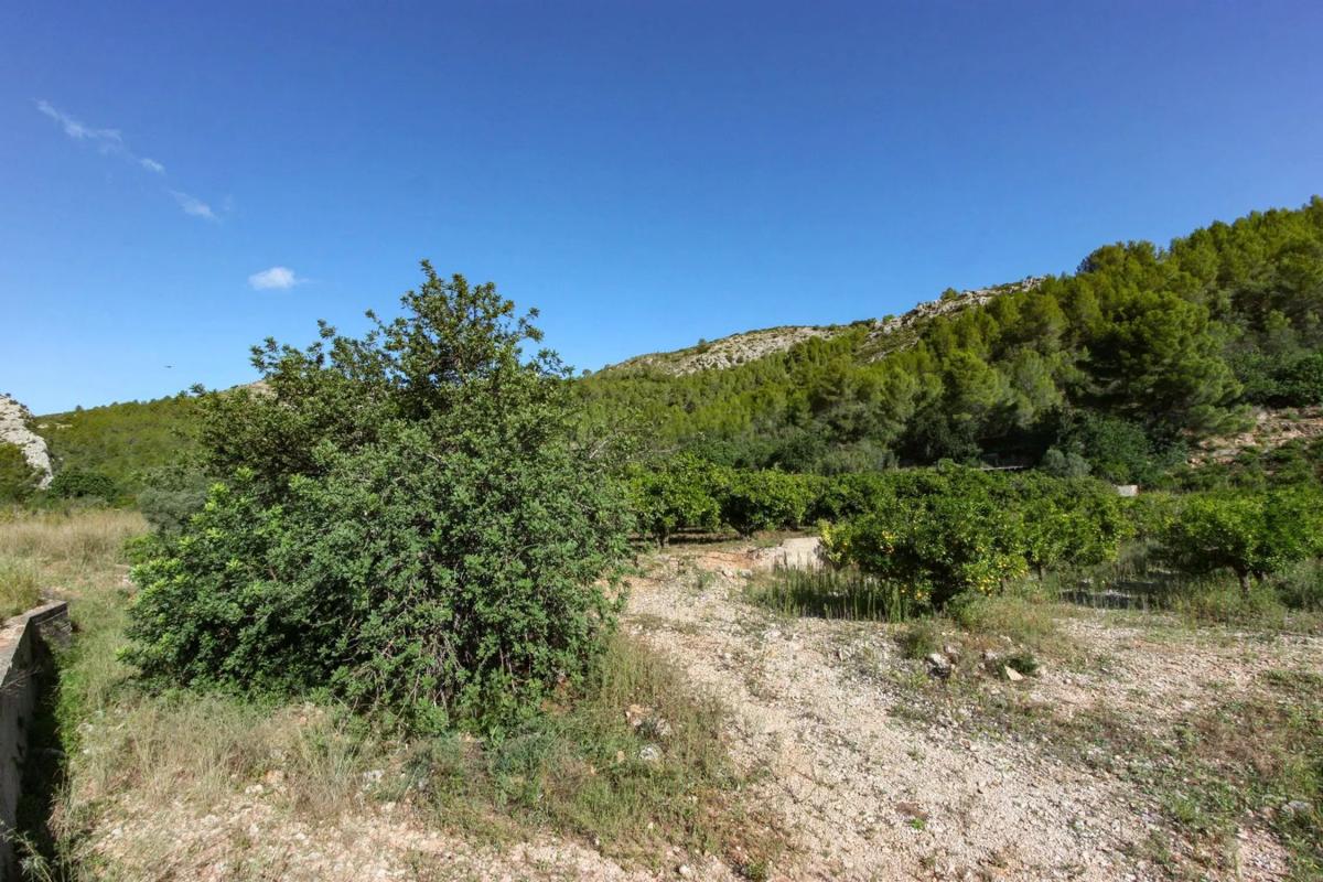 Участок земли на продажу в Сагра, Аликанте photo 3