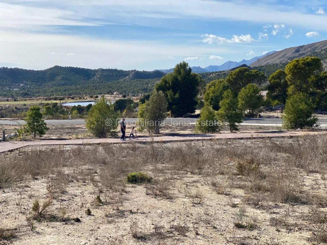 Terreno en venta en Finestrat, Alicante photo 1