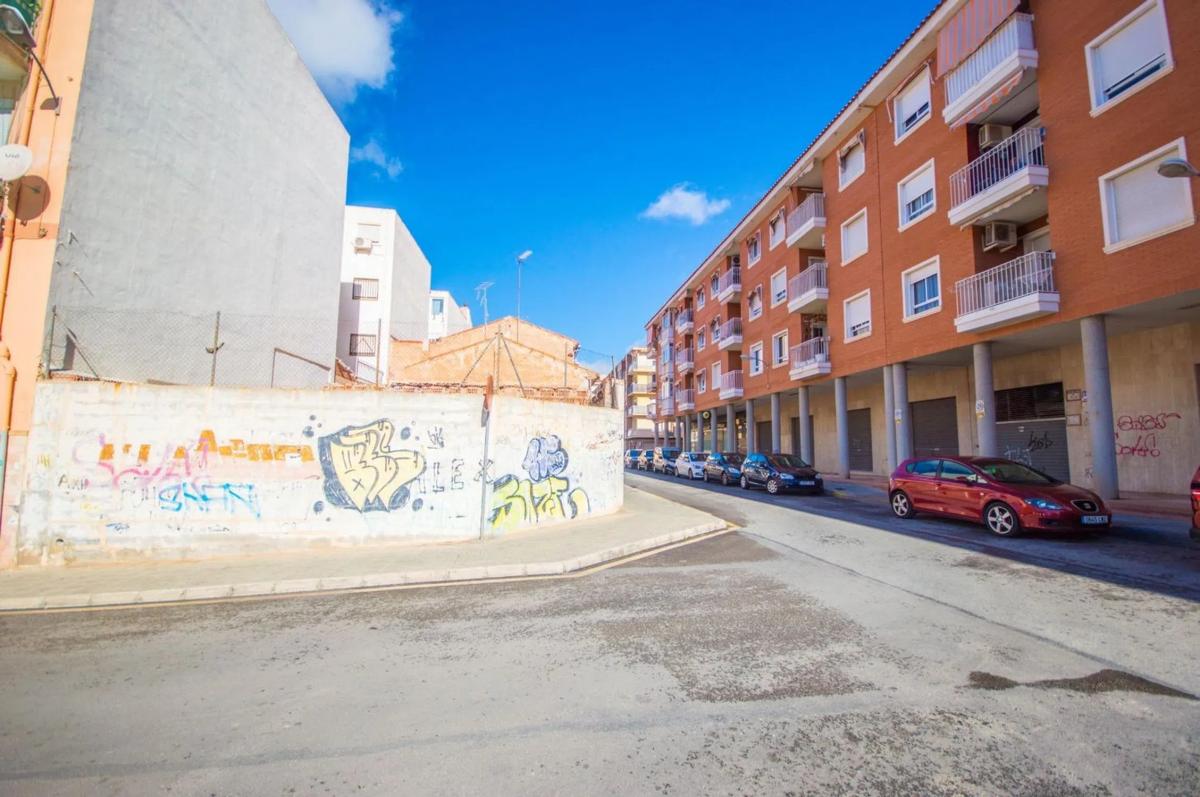 Terreno en venta en Petrer, Alicante photo 3