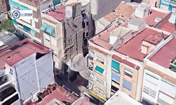 Terreno en Barrio Carolinas Bajas thumbnail 2
