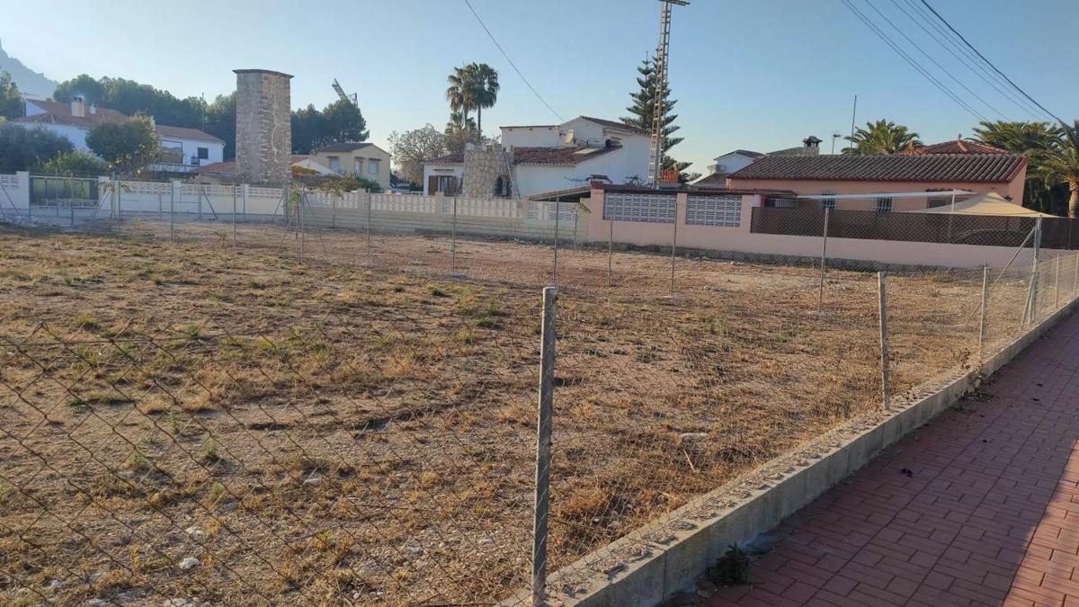 Terreno en venta en Els Poblets, Alicante photo 2