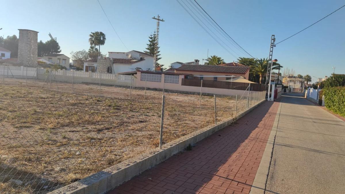 Terreno en venta en Els Poblets, Alicante photo 3