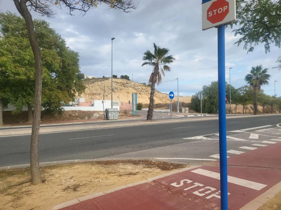 Terreno en venta en Mutxamel, Alicante photo 4