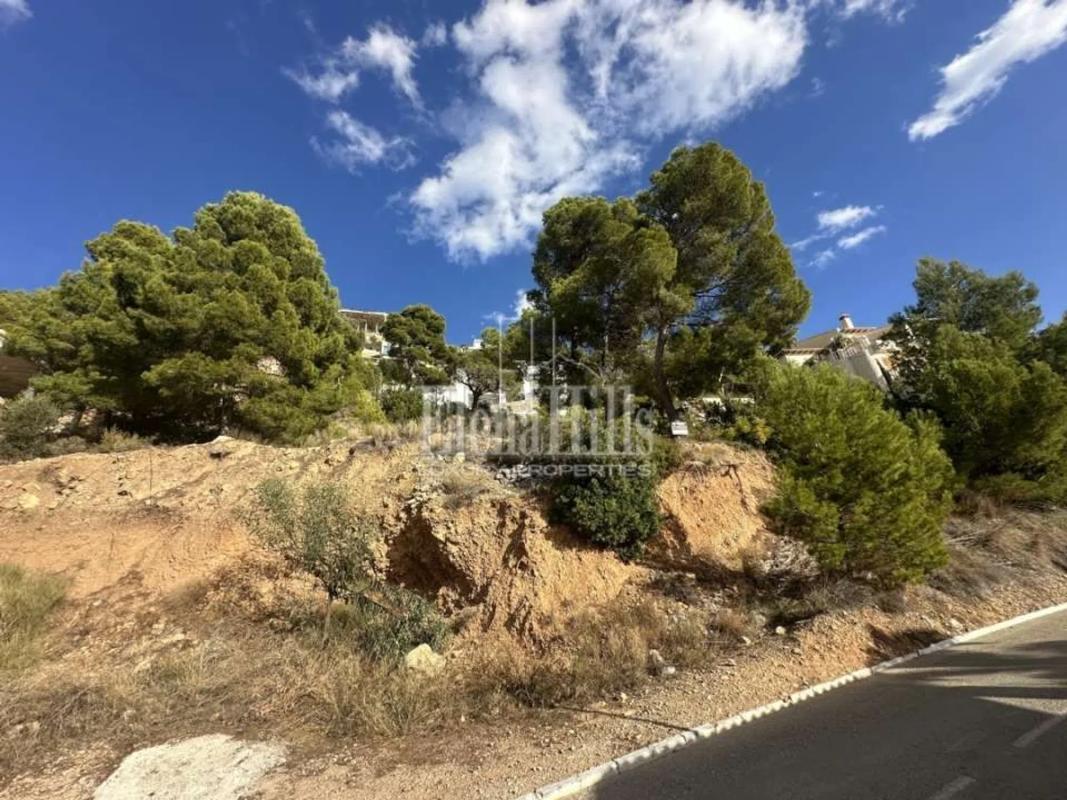 Land for sale in Altea, Alicante photo 1