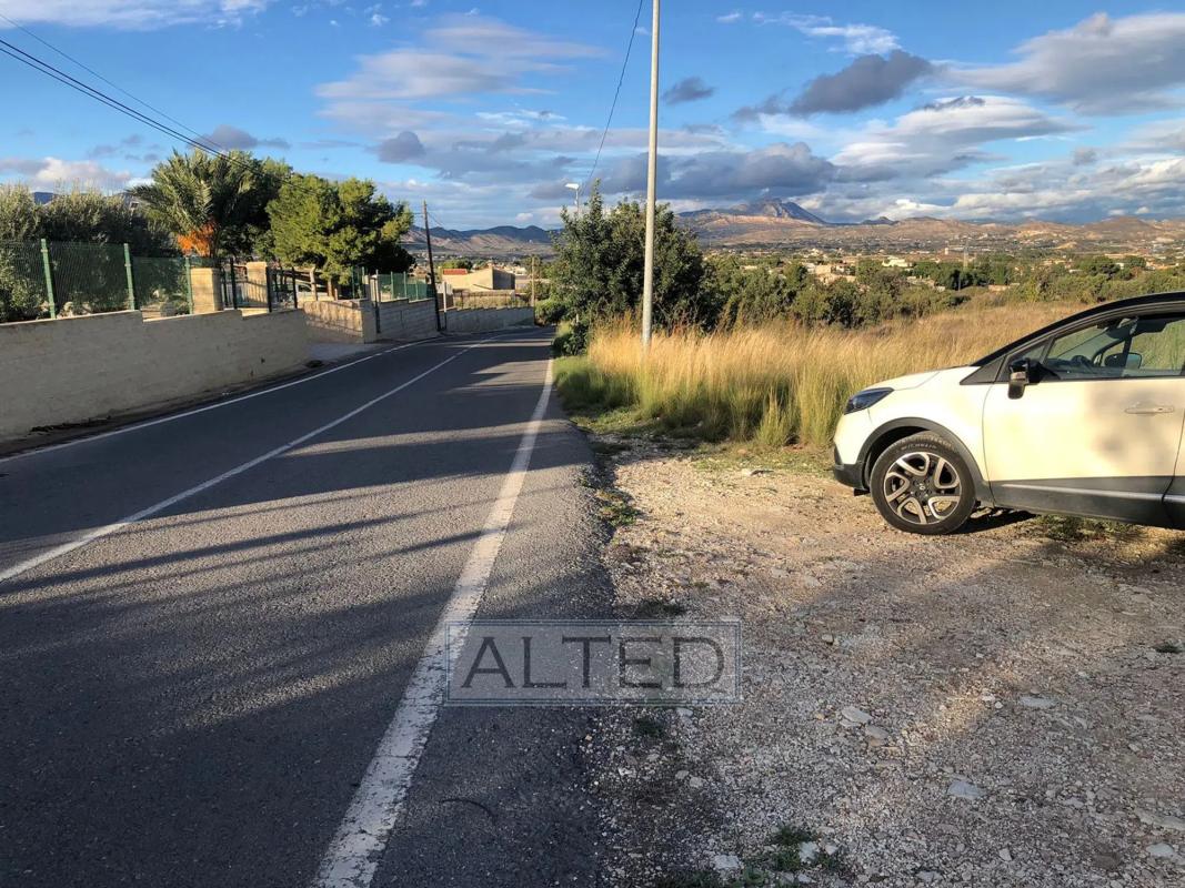 Terreno en venta en Alicante / Alacant, Alicante photo 3