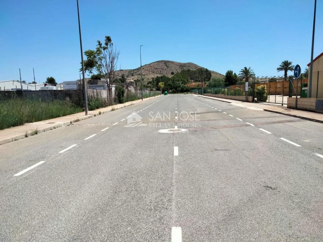 Działka na sprzedaż w Hondón de las Nieves, Alicante photo 2