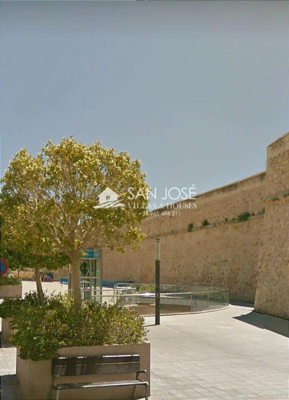 Terreno en venta en Santa Pola, Alicante photo 4