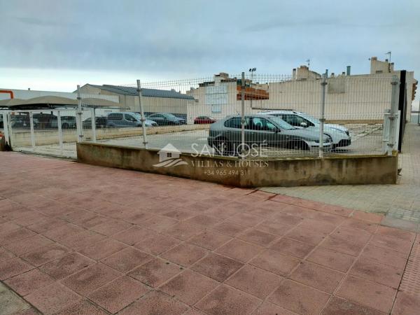 Terreno en Barrio El Castillo photo 1
