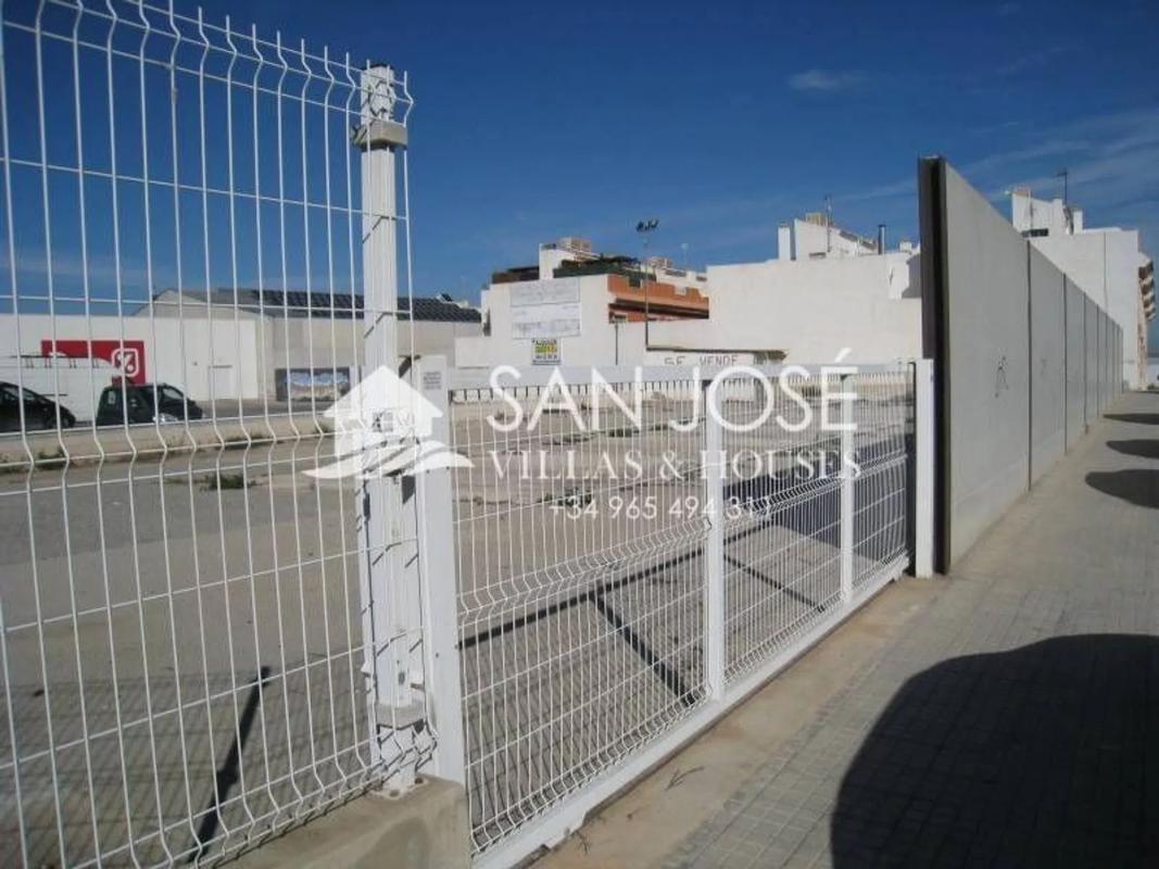 Terreno en venta en Aspe, Alicante photo 2