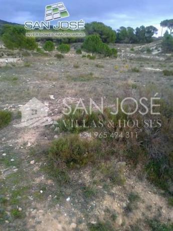 Terreno en Sax photo 1