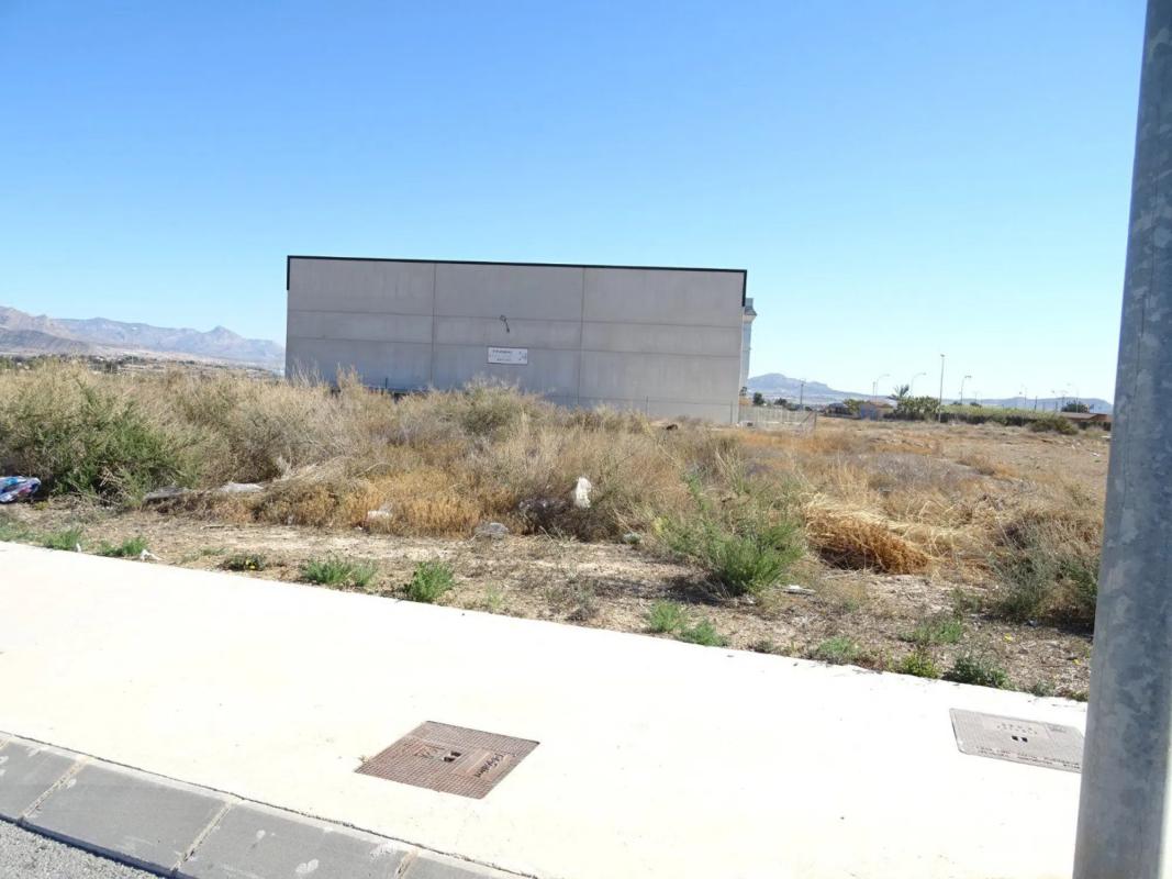 Terreno en venta en Aspe, Alicante photo 1