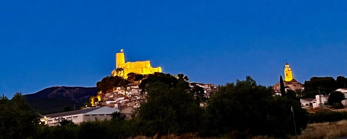 Terreno en venta en Biar, Alicante photo 3
