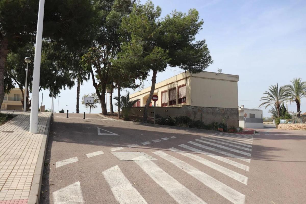Terreno en venta en Elche / Elx, Alicante photo 5
